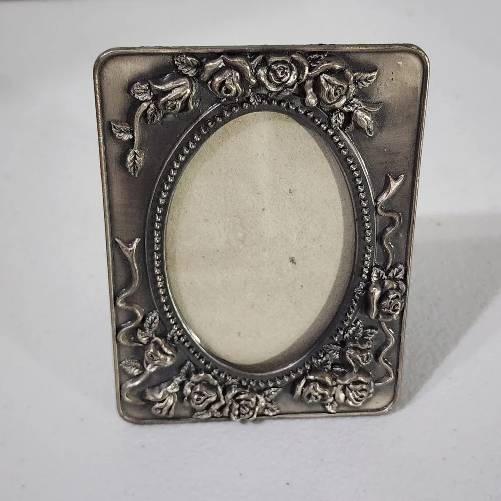 Vintage Ornate Pewter Tone Miniature Rose Picture Frame Oval Opening 3.25x2.5